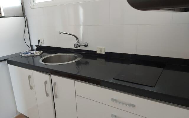 Flipper Top Suites