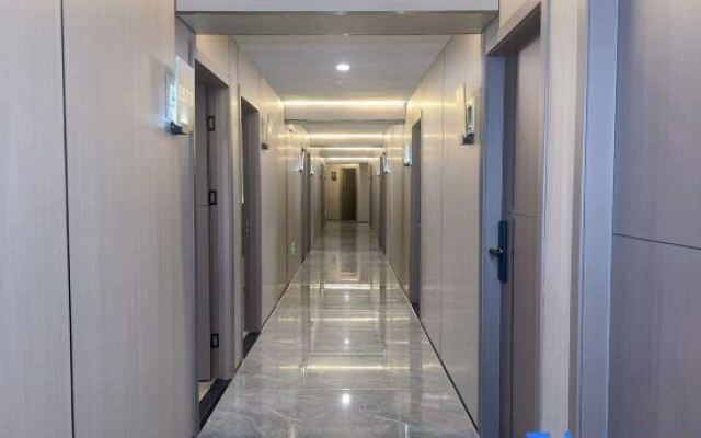 Yunxi Light Luxury Hotel