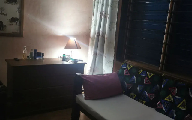 Qua Bruce Apartment