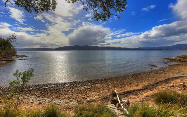 Essentially Tas Brooks Bay