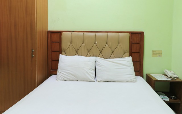 Hotel Prisma by ZUZU