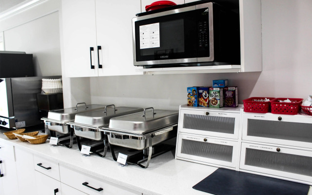 Ramada by Wyndham Sherwood Park