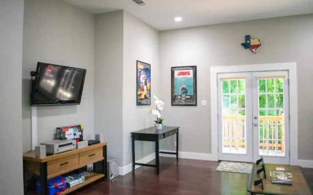 Southtown Classic 3br/2ba Mins From Downtown