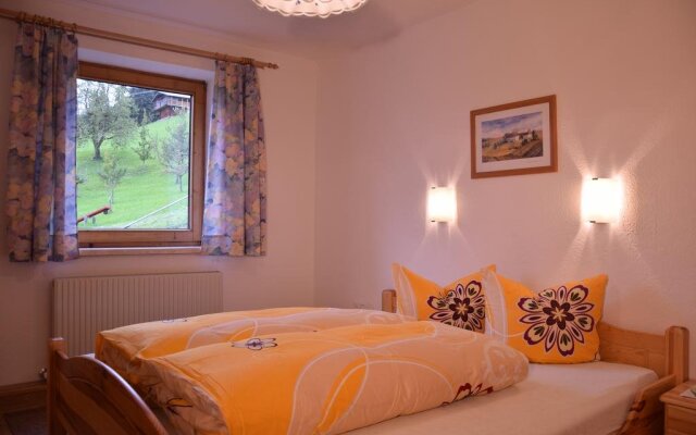 Ferienwohnungen Gredler