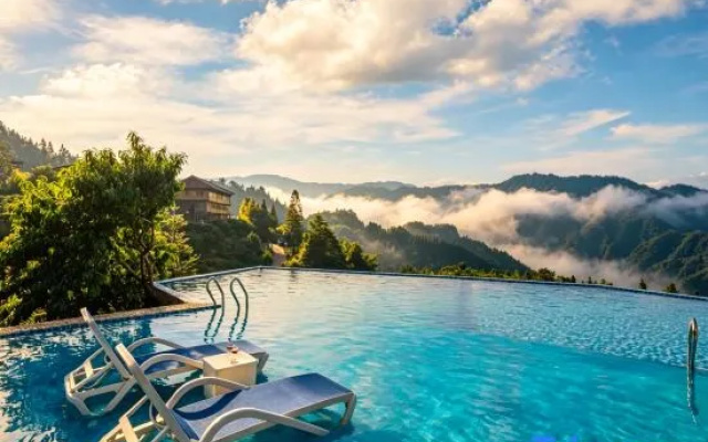 BEAUTIFUL • JOURNEY Cloud Sea Sunset Panoramic Resort Hotel (Longji Terraced Fields Jinkeng Branch) – Pool – Guilin