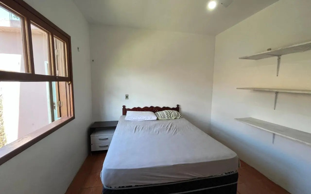 Linda casa 100 metros do mar -F12