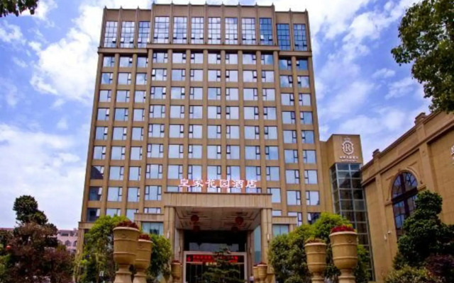 Royal Garden Hotel