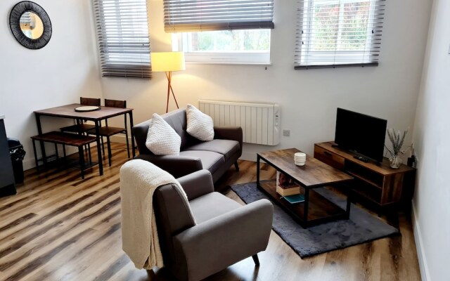 2-bed Apartment, Parking Including, Sleeps 4