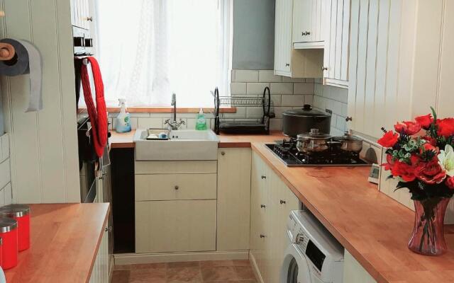 Alexandra Villa- Perfect For Longer Stays!!