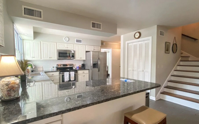 Sandy Feet Retreat 4 Bedroom Home