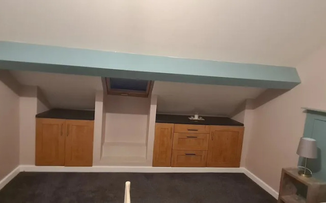 Charming 1-bed Apartment in Barnsley