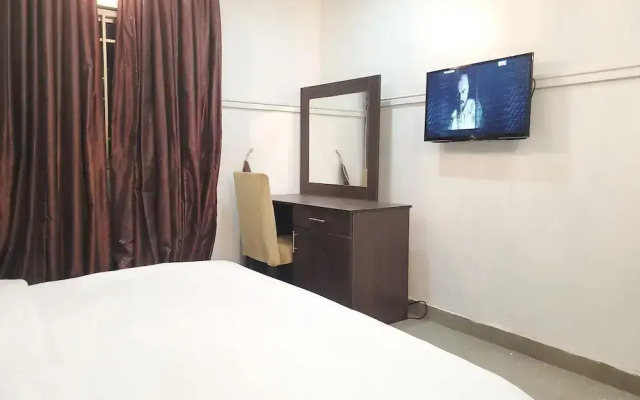 Luxury Suites and Apartments