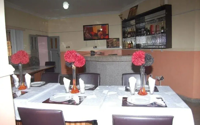 Bella Rose Hotel