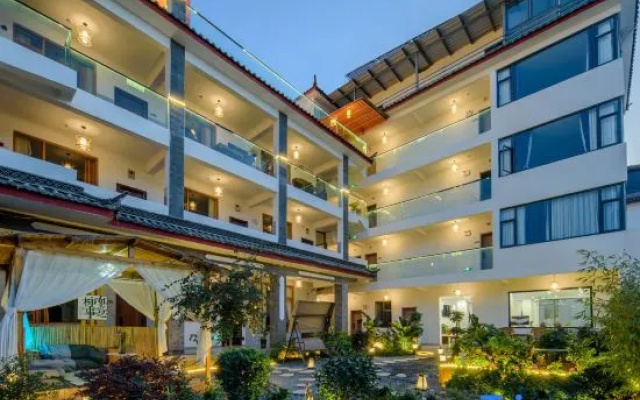 Shantianjian Sky Moroccan Snow Mountain Rooftop Art Inn (Lijiang Ancient Town South Gate) – Exterior – Lijiang