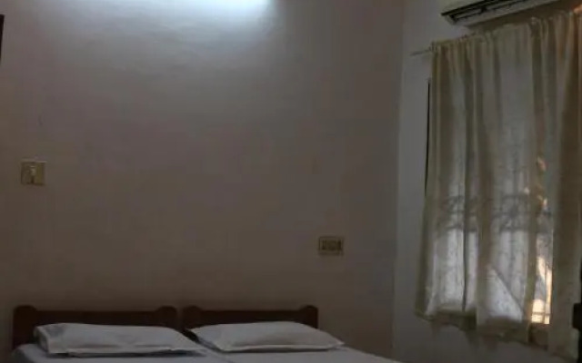 Little Flower Home Stay