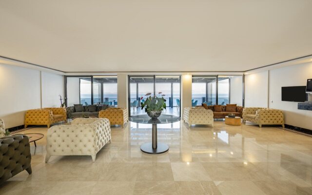 The Nowness Luxury Hotel & Spa (Adults Only 16+)
