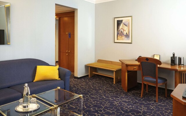 Grand Excelsior Hotel Munchen Airport [Ex. Sheraton Munich Airport Hotel]