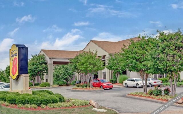 Super 8 Olive Branch