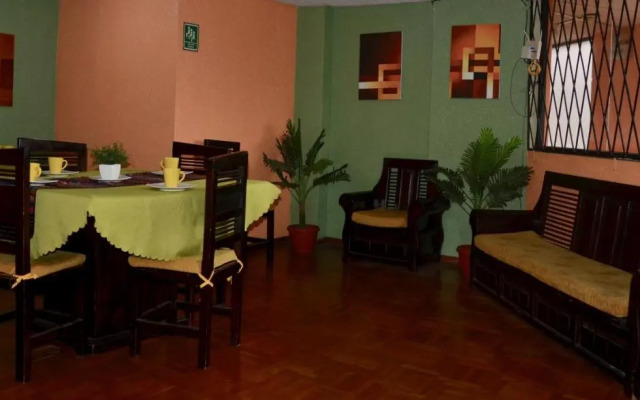 La Estación Hostal