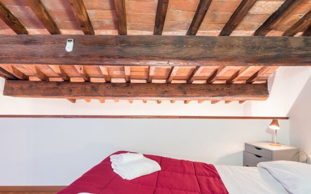 Duomo Cosy Loft in the Florence Center