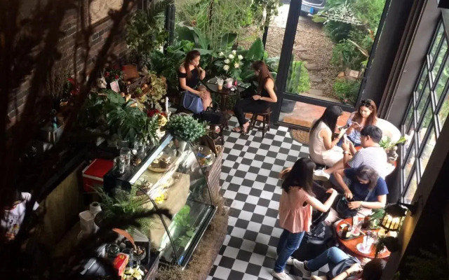 Mountscene at Cervidae