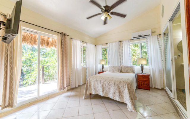 Mayan Villas Hotel