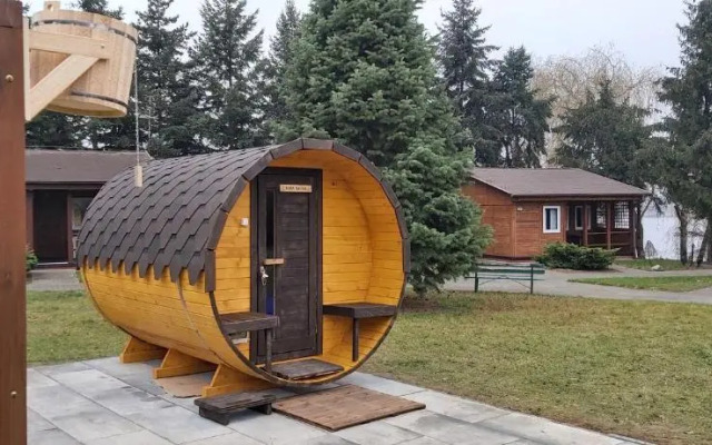 AB Domki nad jeziorem