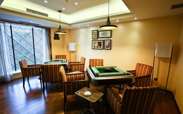 Chengdu Celebrity Upper Class Hotel