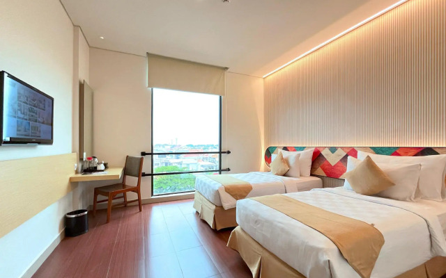 Hotel 88 Embong Malang Tunjungan By WH