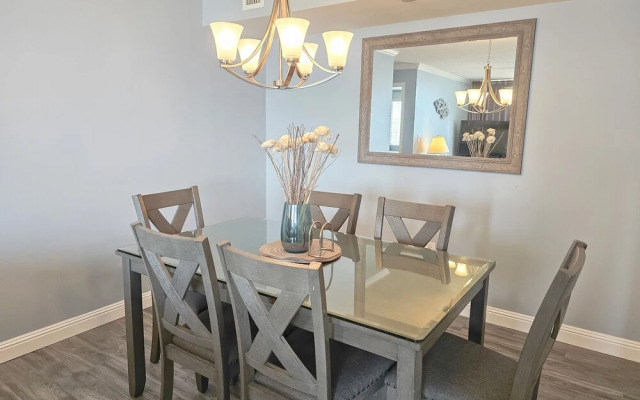 204b 2 Bedroom Condo