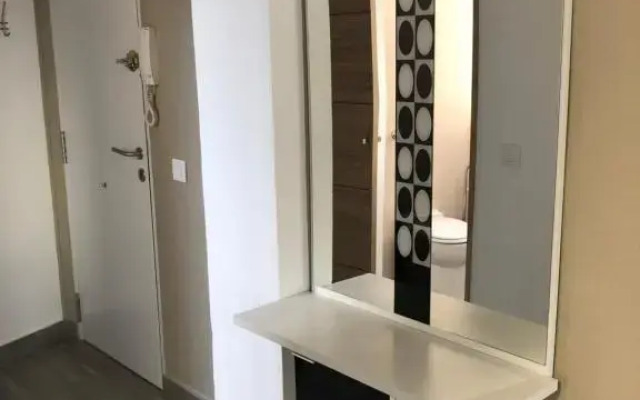 Mimosa Apartment