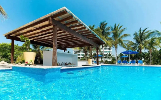 Deluxe Apartment in Acapulco Playa Diamante