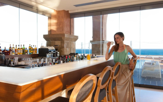 Boutique 5 Hotel & Spa - Adults Only
