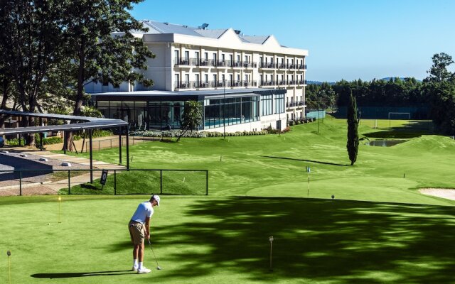 Japy Golf Resort Hotel