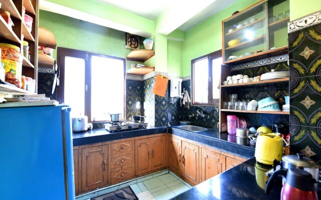 OYO 13337 Home Valley View 2BHK Naggar Road