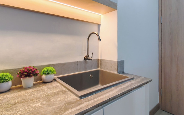 Modern Look Studio At The City Square Surabaya Apartment