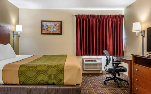 Coratel Inn & Suites By Jasper River Falls