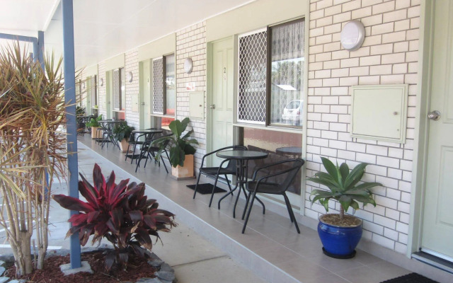 Twin Towns Motel