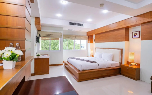 Sirin Hotel & Resident (SHA Extra Plus)