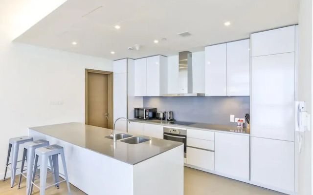 Driven Holiday Homes - City Walk 11B