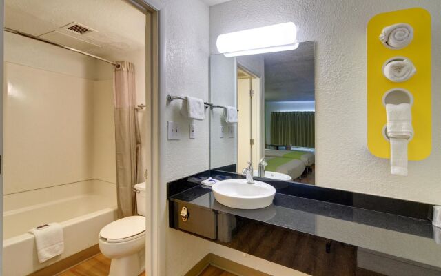Motel 6 Destin, FL
