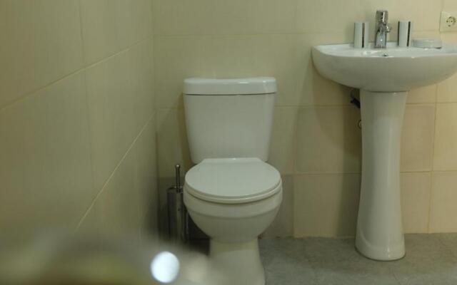 Apartment Ninoshvili 15