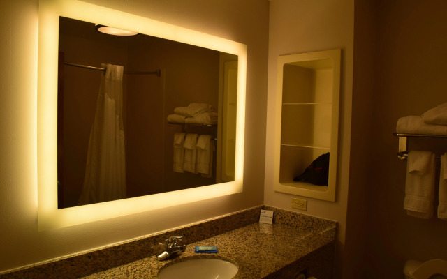 Holiday Inn Express Hotel & Suites Sparta by IHG