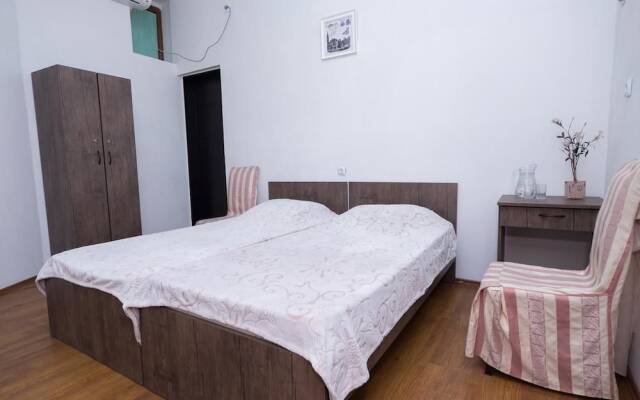 Tiflisi Guest House - Hostel