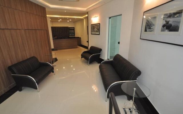Real Plaza Flat Service
