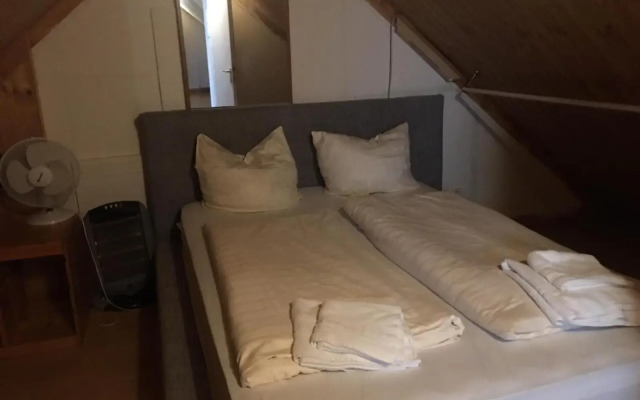 Zimmer im Dachgeschoss