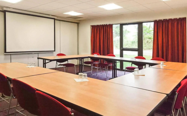 Ibis Styles Rouen Parc Expo Zenith