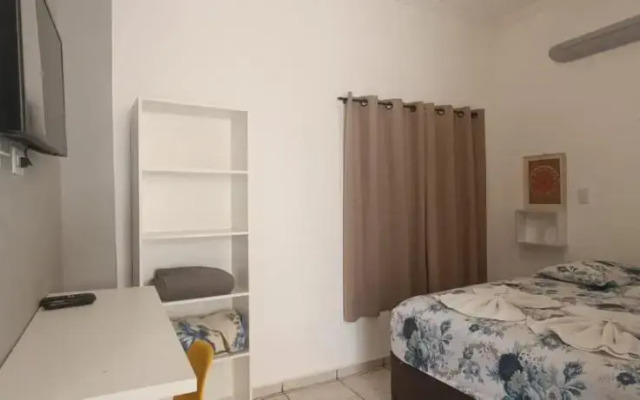 Golden Rose Hotel