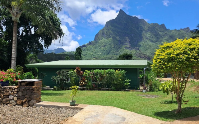 Moorea - Paopao Pool Mountain