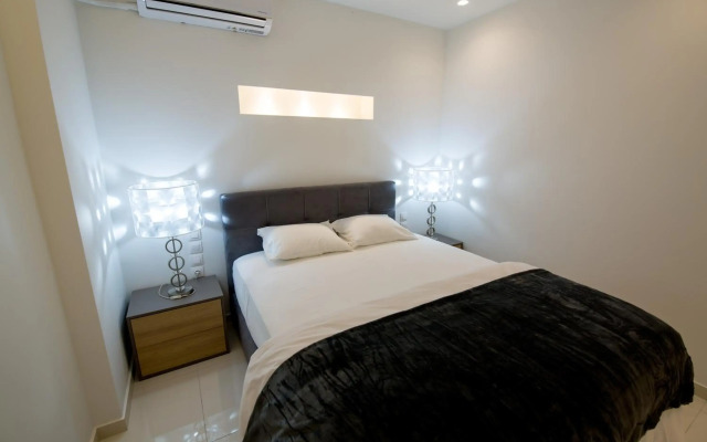 WHITE LUX APARTMENT FOR 2 vipgreece